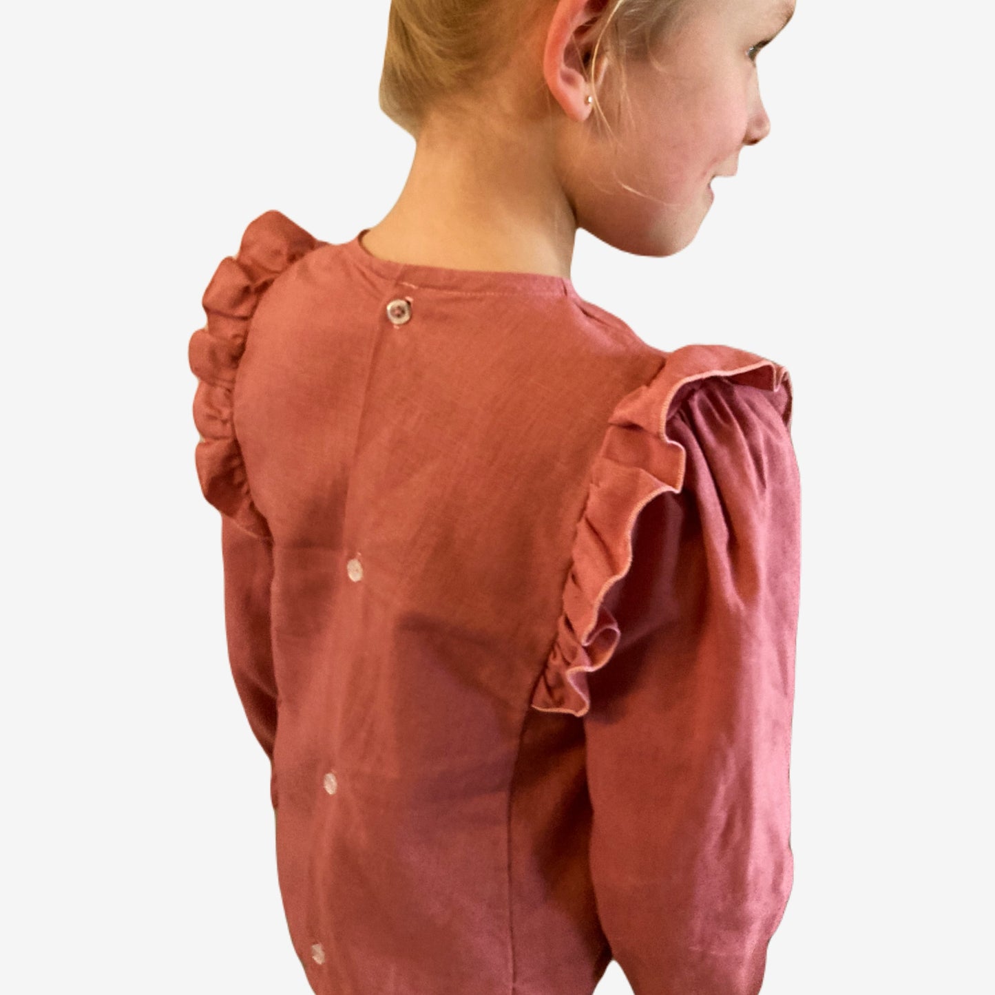Achterkant van blouse Peach, onderdeel van Set Peach handgemaakte leuke duurzame meisjeskleding webshop Cuteez