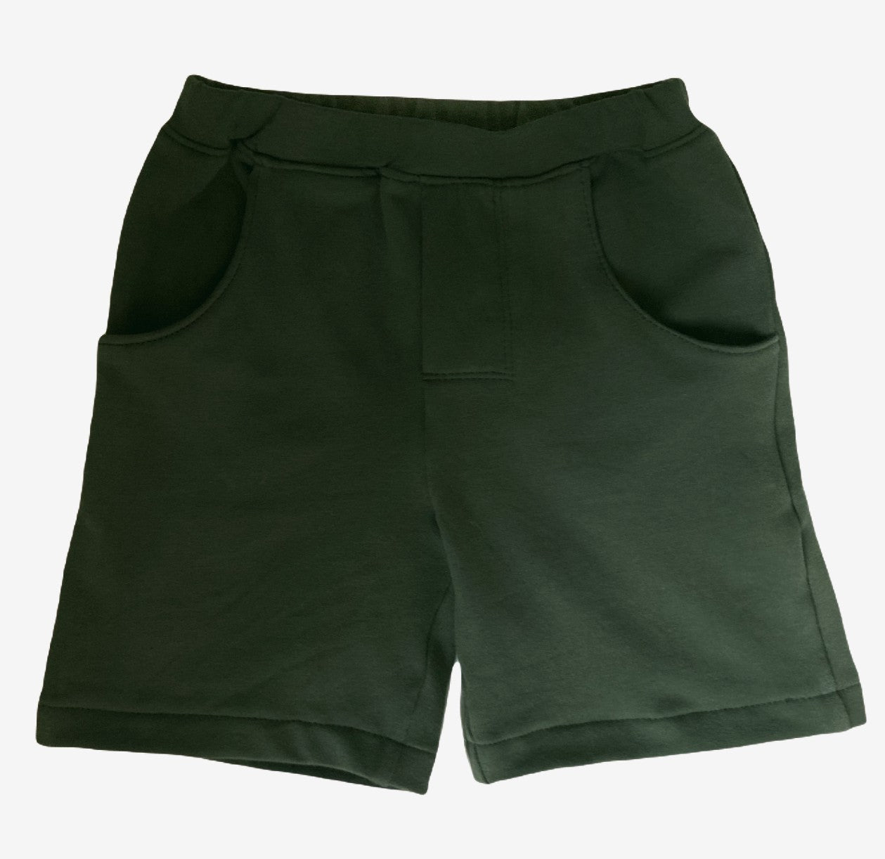 Heerlijk zachte korte broek van biologische katoen. Jongens kleding zomer duurzaam handgemaakt van webshop Cuteez