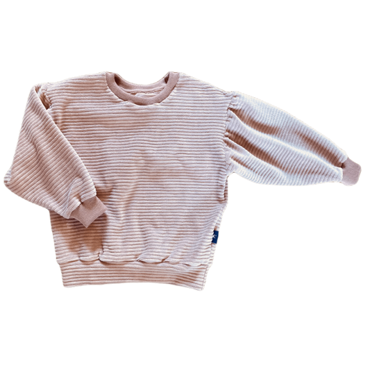 Duurzame kinderkleding voor meisjes: Trui Vesper. Licht oudroze trui van zachte ribstof in maat 86-152. Handgemaakte meisjeskleding kinderkleding.2