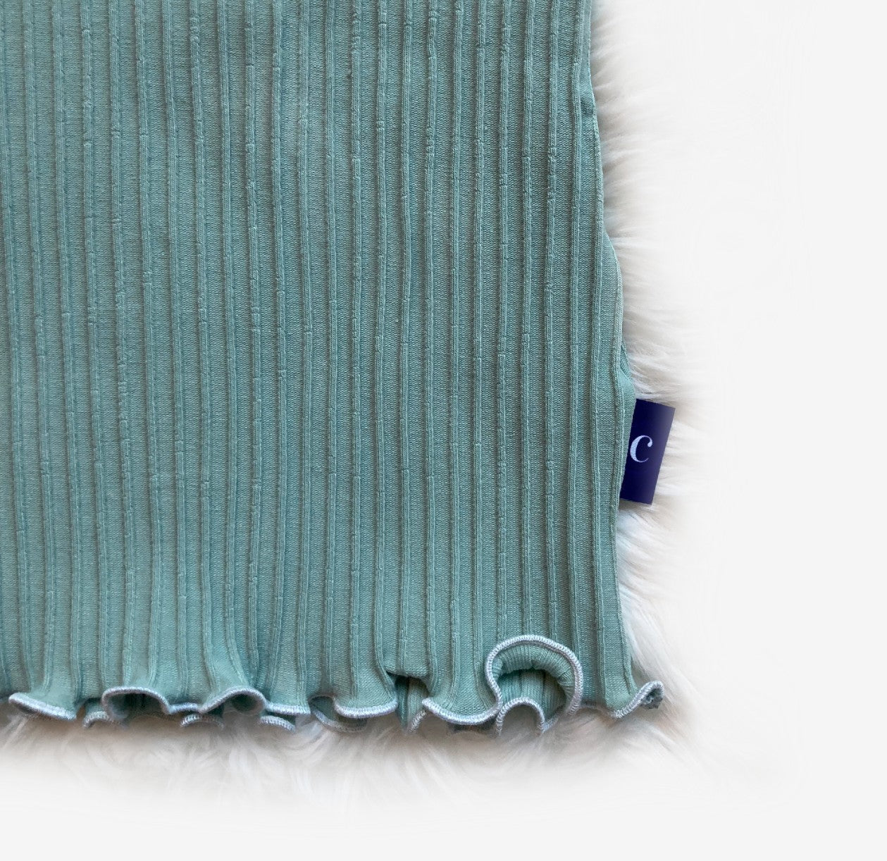 Detail van Tshirt Mint. Leuk meisjes tshirt duurzaam handgemaakt van webshop Cuteez