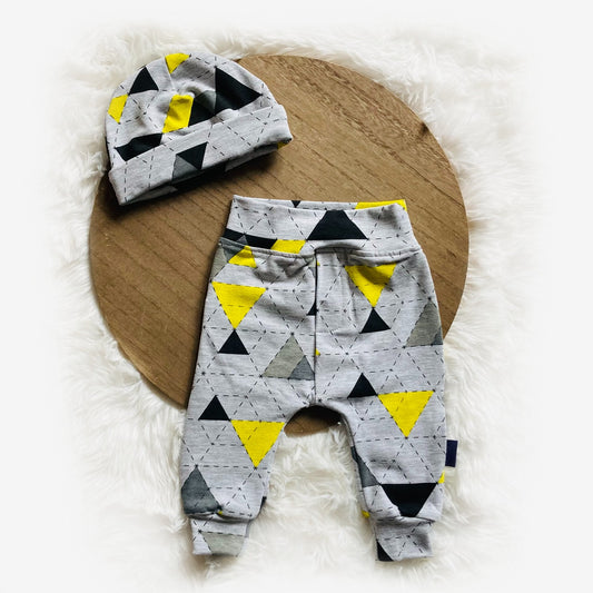 Tweedelige stoere babyset babymaten 50-80. Handgemaakte duurzame babykleding webshop Cuteez