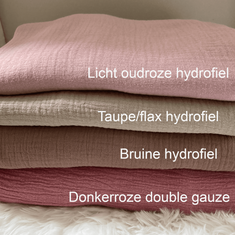 De verschillende kleuren die beschikbaar zijn voor het bestellen van een Ruffle dress. Handgemaakte kinderkleding van kinderkleding webshop Cuteez