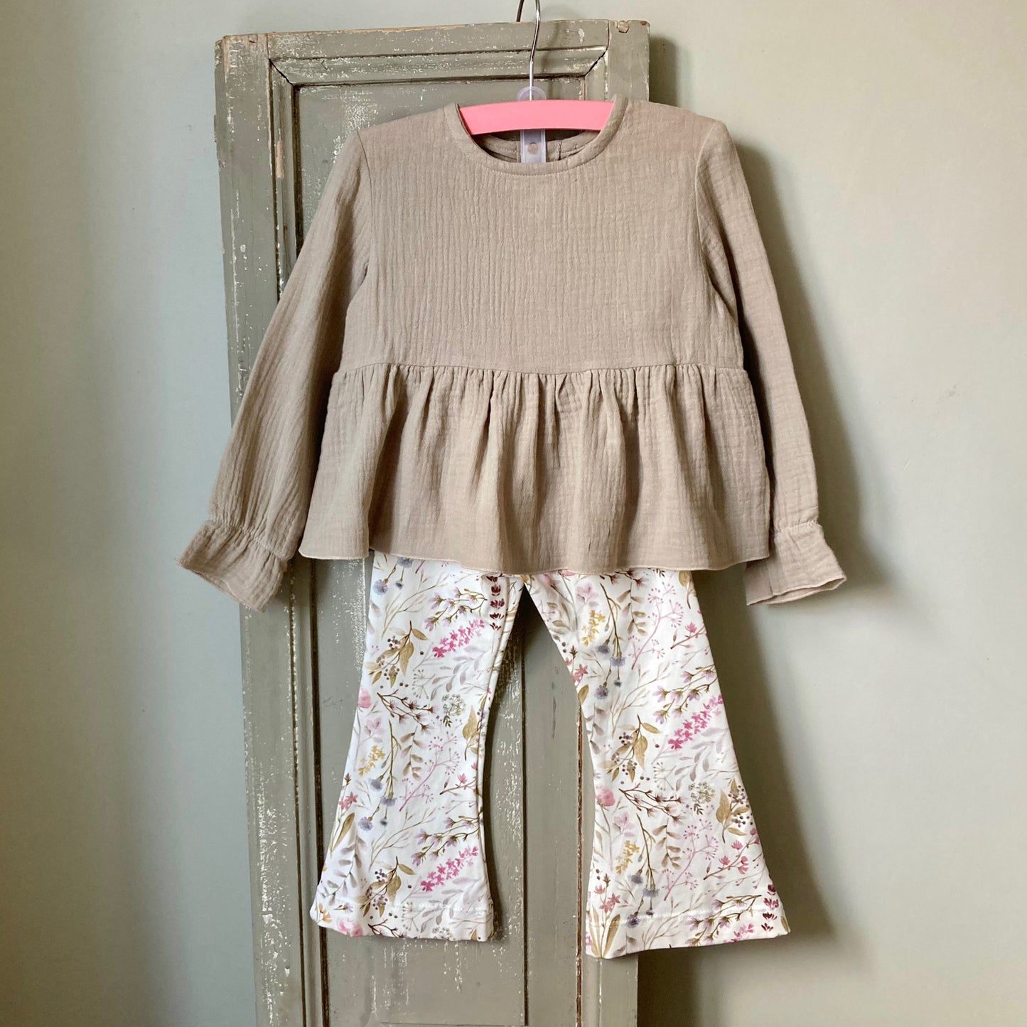 Peplum blouse Flax. Maat 74-122. Handgemaakte kinderkleding.