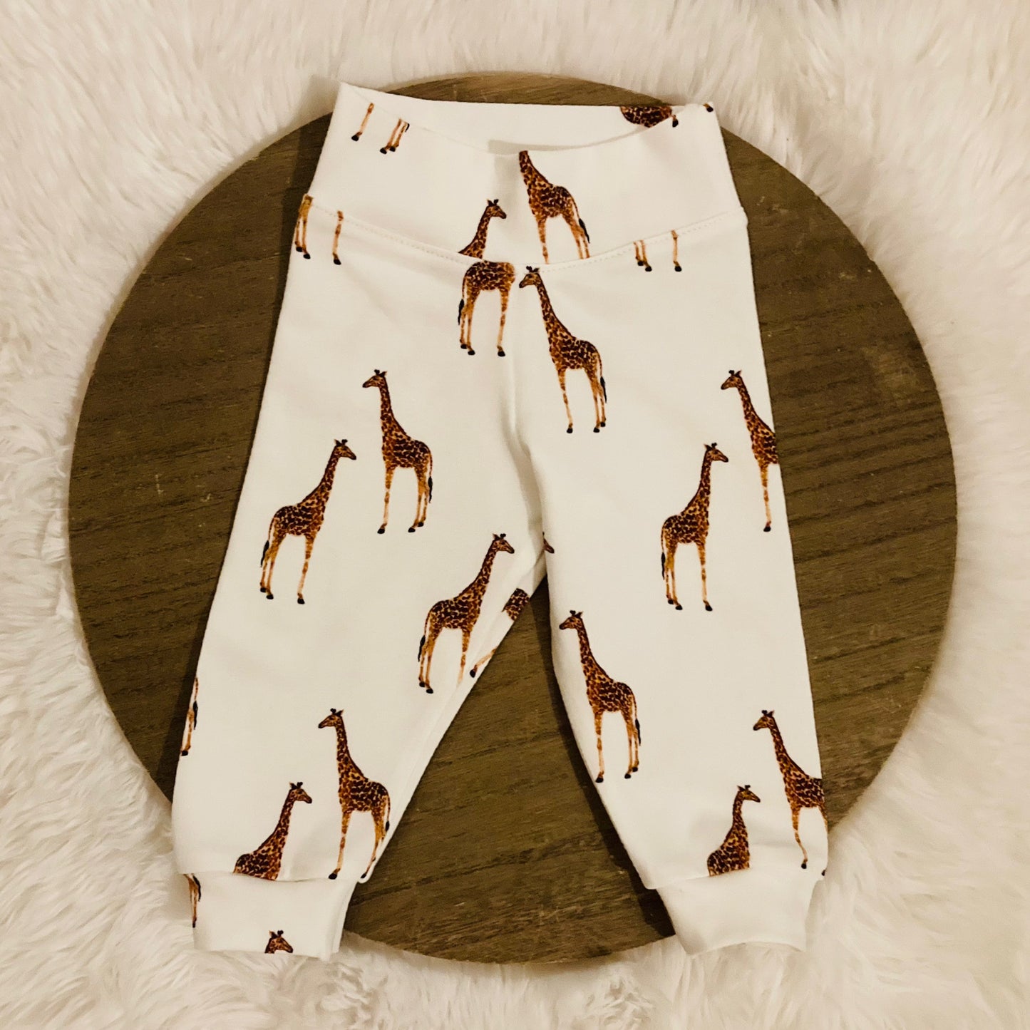 Broekje Giraffe. Maat 44-80. Handgemaakte babykleding.