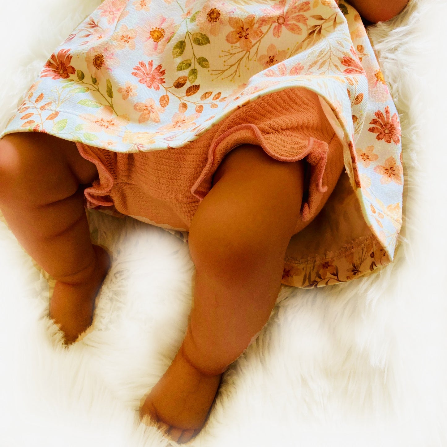 Two-piece set Baby dress Peach flower. Long or short sleeves. Baby sizes 50-74.